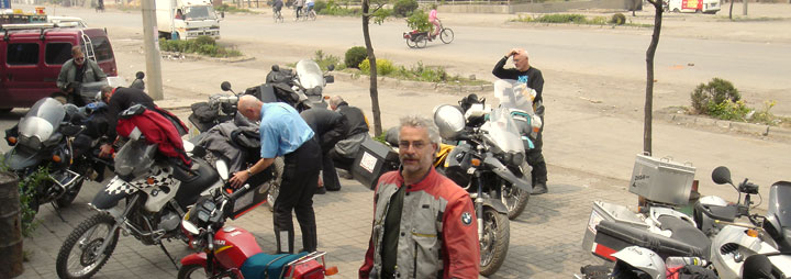 Helge reporting on location from the Fish River Canyon, Namibia, Africa